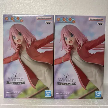 YURUCAMP 가카미가하라 나데시코 피규어 2개 세트