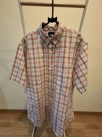 노스페이스 반팔 셔츠