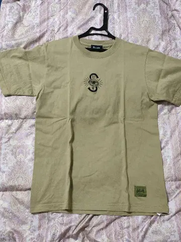 Subciety 베이지 티셔츠 M 사이즈 미착용