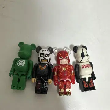 베어브릭 4개 세트