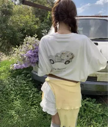 새상품 THE BARNNET 더 바넷 반팔 티셔츠 화이트