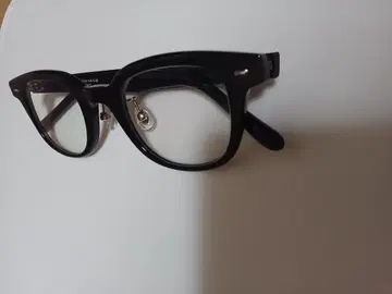 Zoff 웰링턴 스타일 안경 조광 렌즈