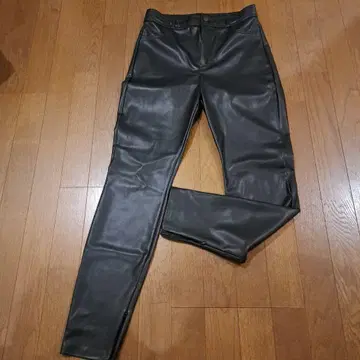 자라 블랙 가죽 팬츠