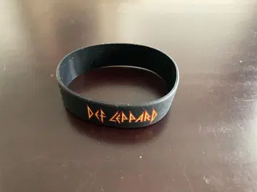 Def Leppard Stadium Tour 2023 러버 밴드