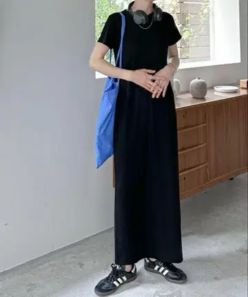 feepur 컷 리브 하프 슬리브 원피스 블랙 M