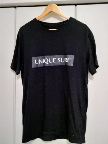 UNIQUE SURF 블랙 티셔츠 L 사이즈