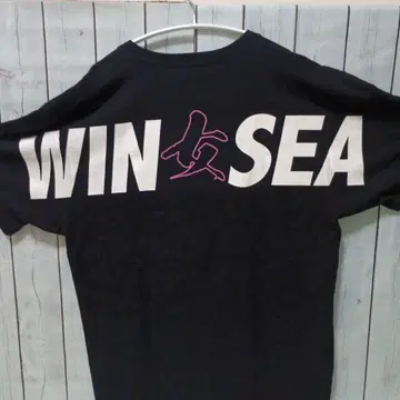 WINDANDSEA 윈드앤씨 블랙 티셔츠 텐진유 여자