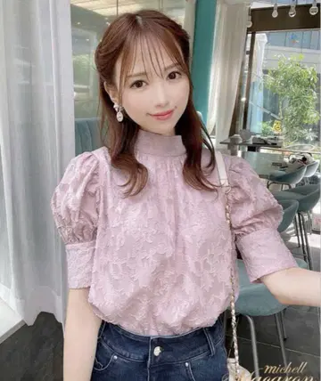 레이스 퍼프 슬리브 상의