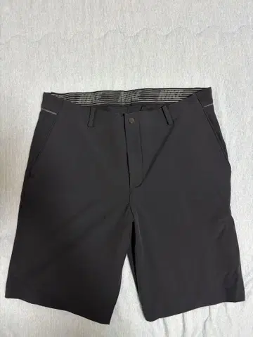 Nike 골프웨어 숏팬츠 미사용품
