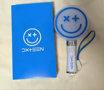 DXTEEN 초기 공식 응원봉