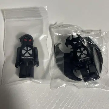 데빌맨 큐브릭 피규어