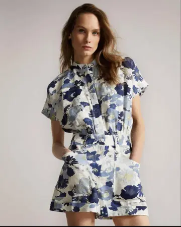 Ted Baker 천연 린넨 소재 올인원 (사이즈 3)