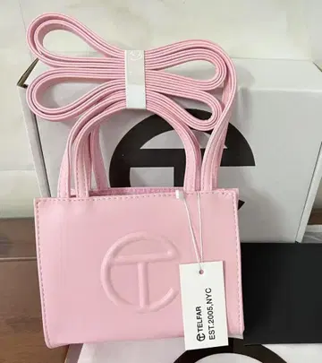 Telfar 핑크 숄더백 17cm