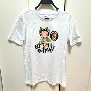 베티 한신 타이거즈 콜라보 티셔츠 반팔 bettyboop