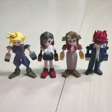 파이널 판타지 VII FF7 폴리곤 피규어 4개 세트