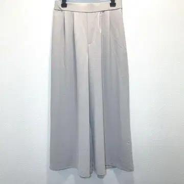 언타이틀 전반기 상품 베이지 릴랙스 가우초 팬츠