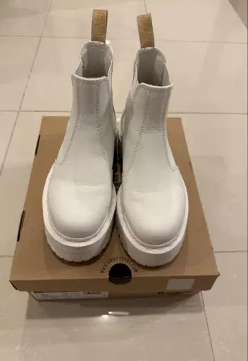 Dr.Martens 사이드 고어 부츠 여성용 닥터마틴 23cm