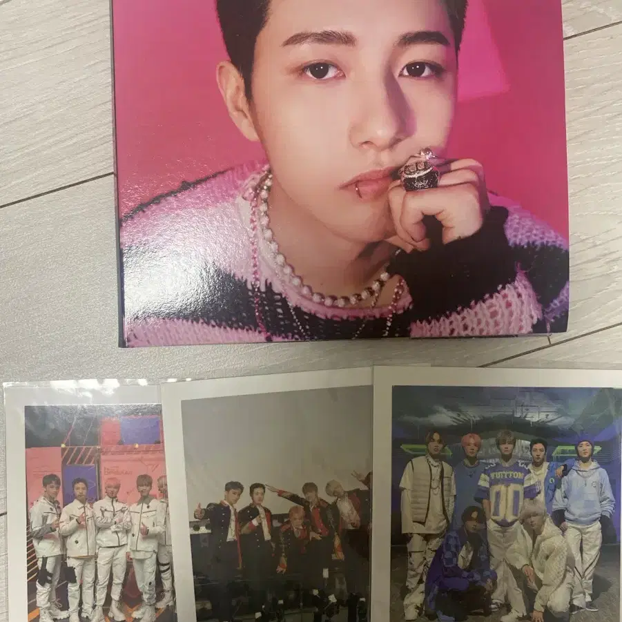 NCT | 엔시티 Half-priced Delivery Included) NCT Dream Glitch