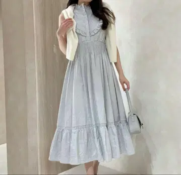 헤르립토 페일리 코튼 레이스 롱 드레스