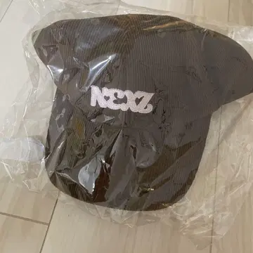 NEXZ 캡