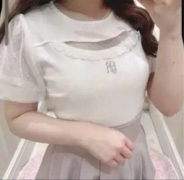 evelyn 에블린 로고 자수 리브 탑 화이트 화이트