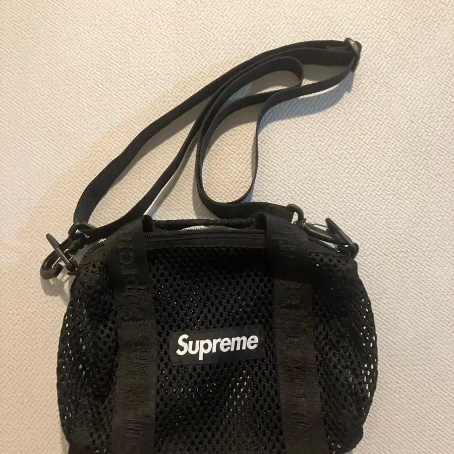 SUPREME 슈프림 Supreme Mesh Mini Duffle Bag #슈프림 on Bunjang