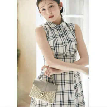 tocco closet 백 레이스업 체크 셔츠 원피스