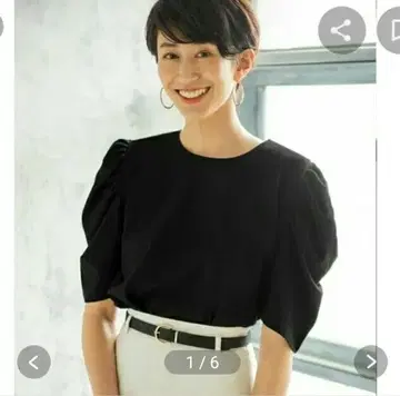 스타일 델리 숄더 턱 티셔츠 블랙