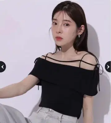 블랙 오프 숄더