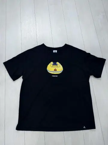 크루즈 보트 프린트 티셔츠 블랙