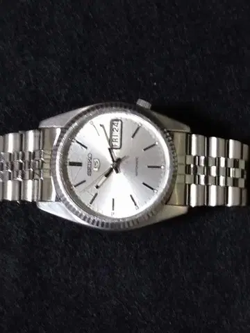 세이코 파이브 SEIKO5 오토매틱 손목시계 실버