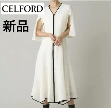 새상품 CELFORD 타일 레이스 파이핑 원피스 M 아이보리