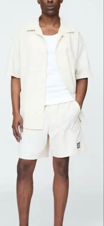 gap 나일론 숏팬츠