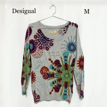 0147 Desigual 얇은 소재의 스웨터 M 사이즈