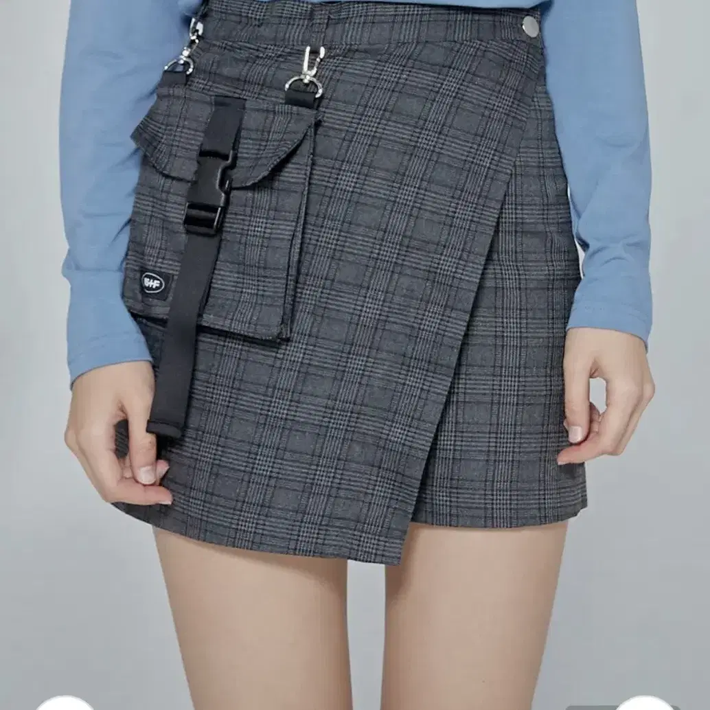 ☆NASTY FANCY CLUB☆ NF Striped Layered Mini Skirt NAVYF23QD NF] STRIPE LAYERED MINI SKIRT (BLACK)_F23QD833 - FANCY CLUB
