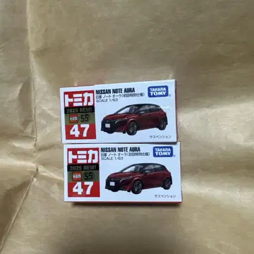 7월 초회 한정판 토미카 NISSAN NOTE AURA 1/63