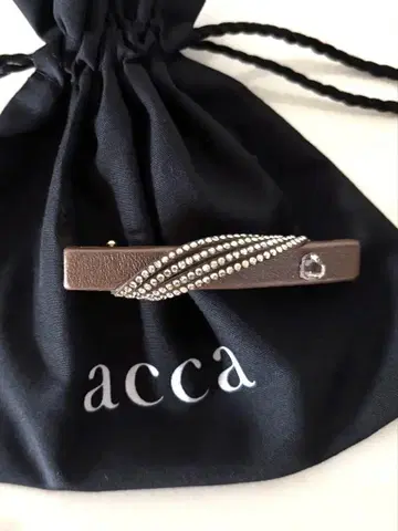 acca 아카 머리핀 헤어 액세서리 가죽 하트