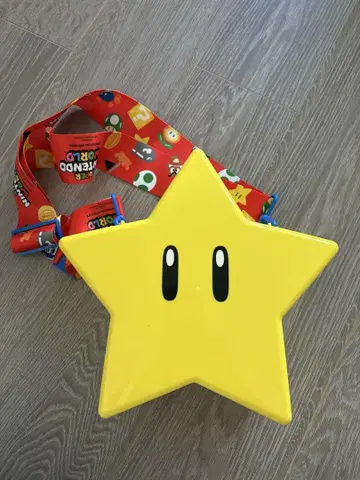 SUPER NINTENDO WORLD 별 모양 스트랩