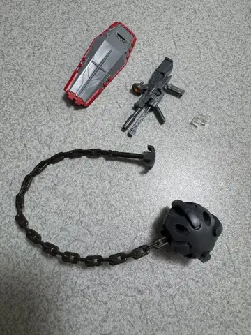건담 프라모델 WEAPONS (HG 1/144 빨간색 건담)