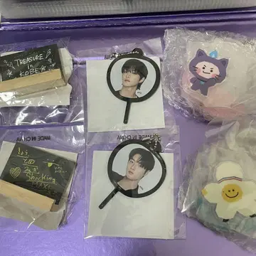TREASURE 캡슐 토이