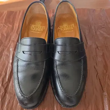 CROCKETT & JONES 블랙 로퍼 US71/2