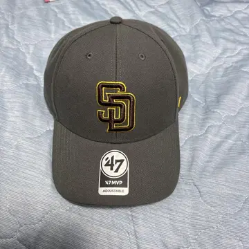 47 MVP 그레이 SD 로고 캡