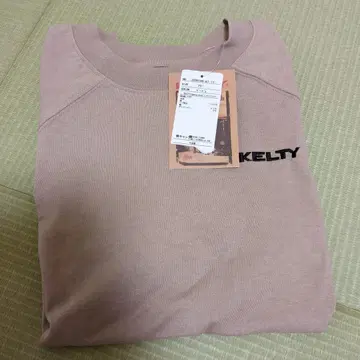 새상품 KELTY 베이지 반팔 티셔츠
