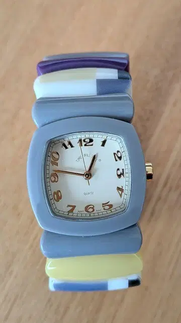 Time Will Tell 타임 윌 텔 블록 멀티 M 사이즈