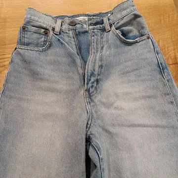 MOUSSY 라이트 블루 데님 하이 웨스트