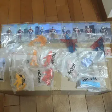 울트라 괴수 지우개 울트라맨 영웅 집결 울트라 10 용사 세트