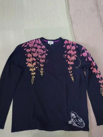 971. 카후우조게츠 네이비 자수 긴팔 티셔츠 2XL