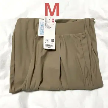 유니클로 울트라 스트레치 에어리즘 와이드 팬츠 베이지 M
