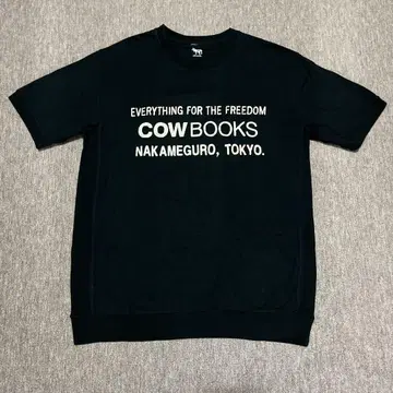 COW BOOKS 카우 북스 반팔 티셔츠 블랙