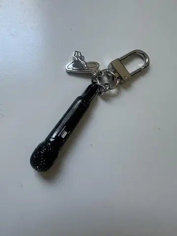ENHYPEN 니키 마이크 키링
